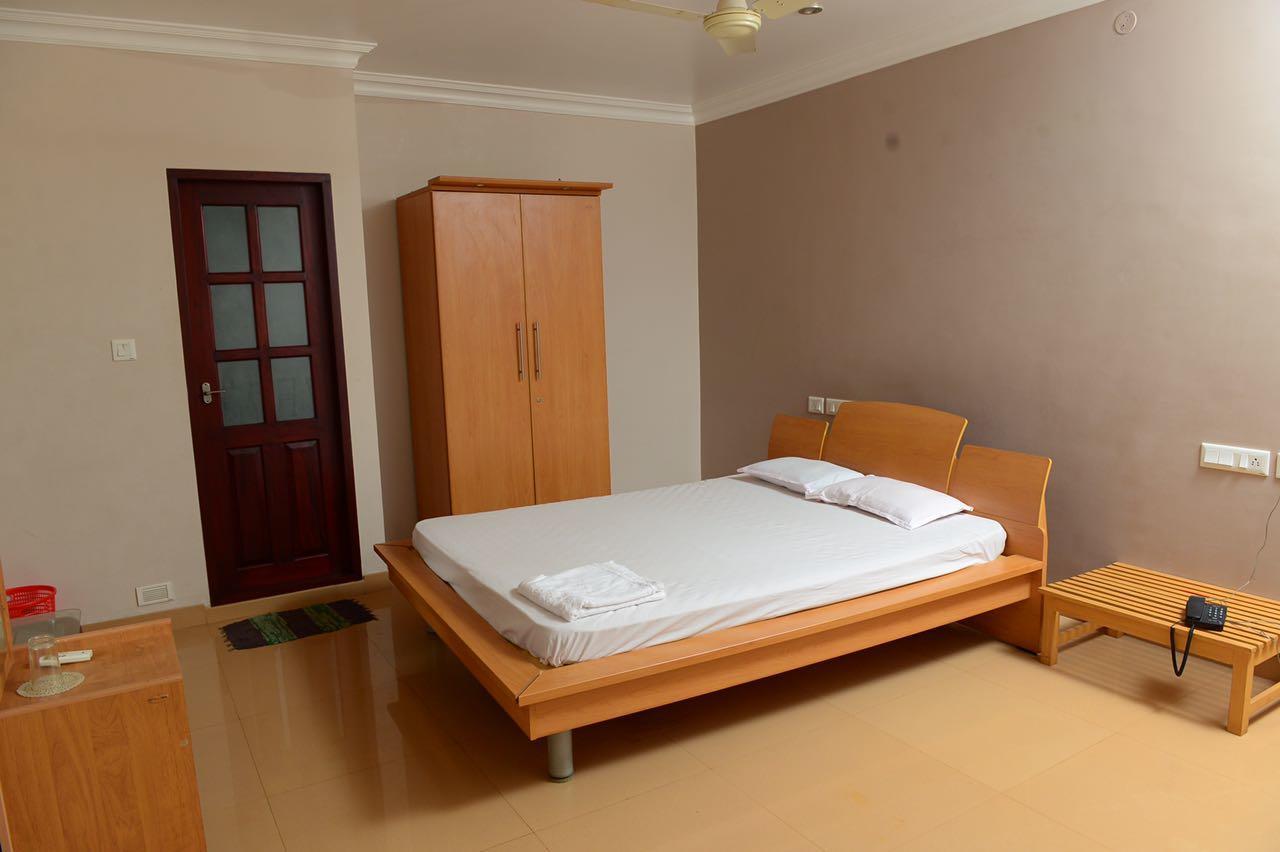 Mascot Paradise City Hotel Tellicherry エクステリア 写真